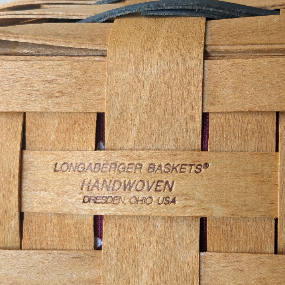 Vintage Handwoven Longaberger Basket - Picture 5 of 9
